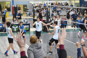 slide_TeamCheer